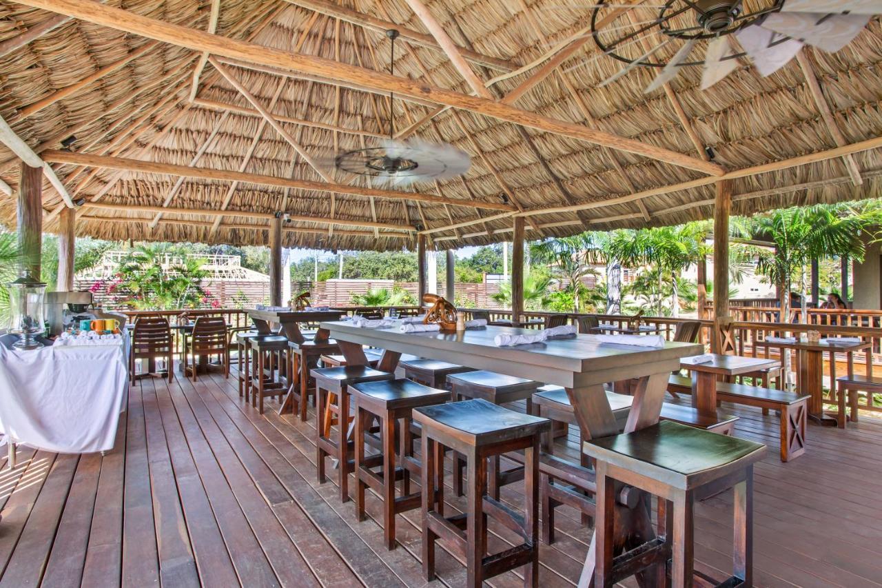 Sirenian Bay Resort Placencia Екстериор снимка