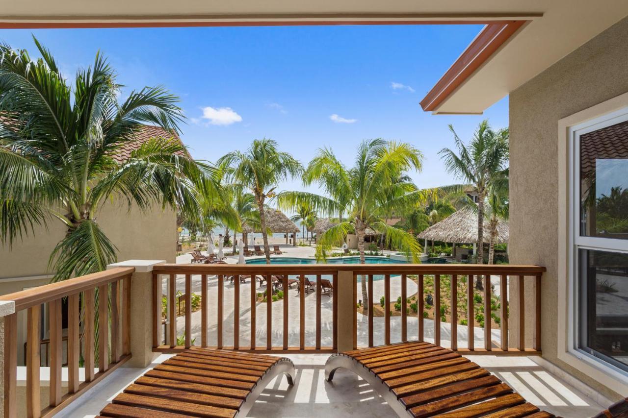Sirenian Bay Resort Placencia Екстериор снимка