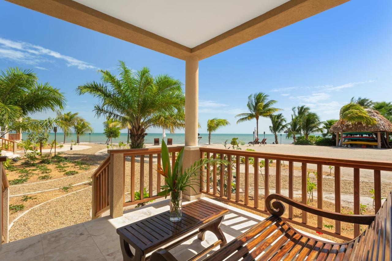 Sirenian Bay Resort Placencia Екстериор снимка