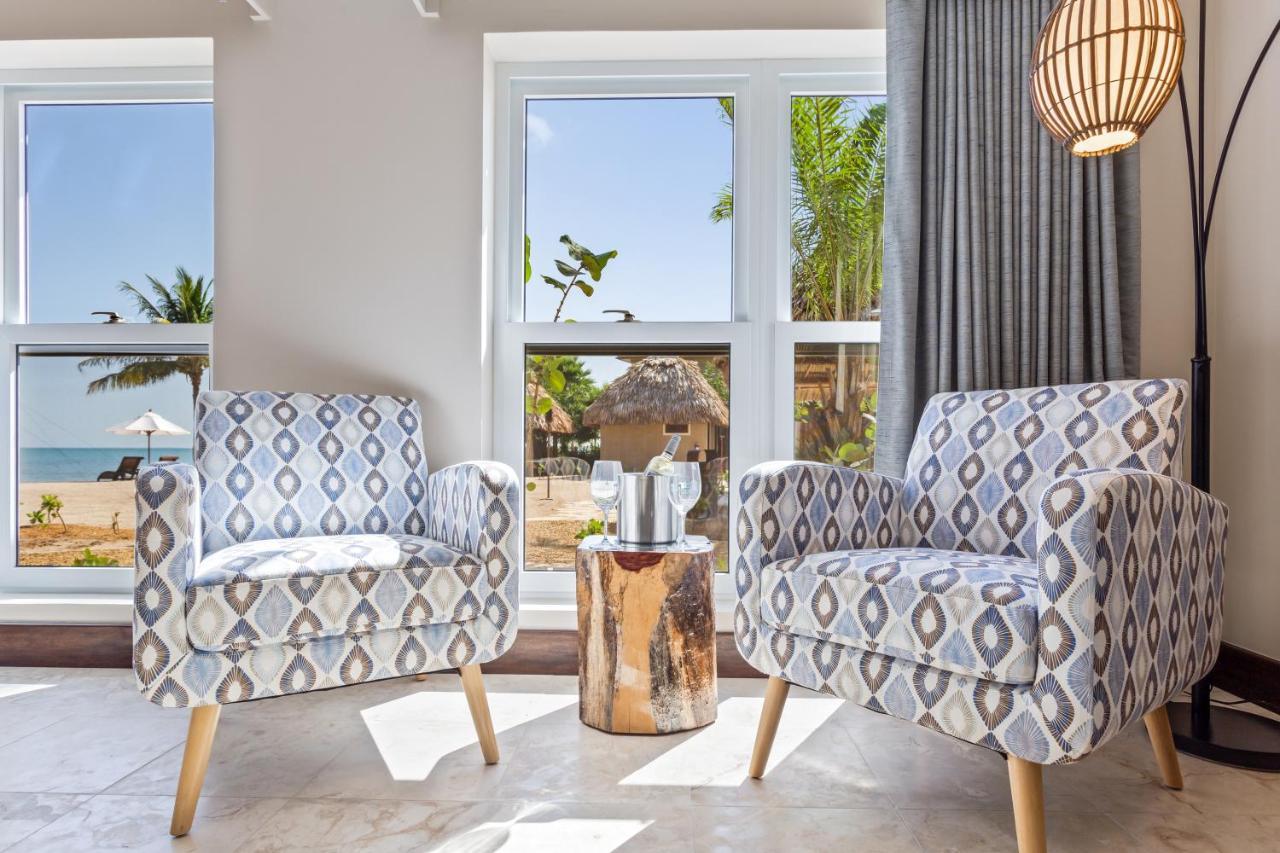 Sirenian Bay Resort Placencia Екстериор снимка